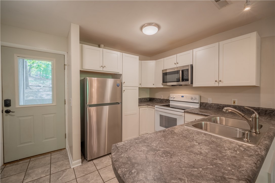 150 Ligon Street 2302, Clemson, SC Home for Sale 3 150 Ligon Street 2302