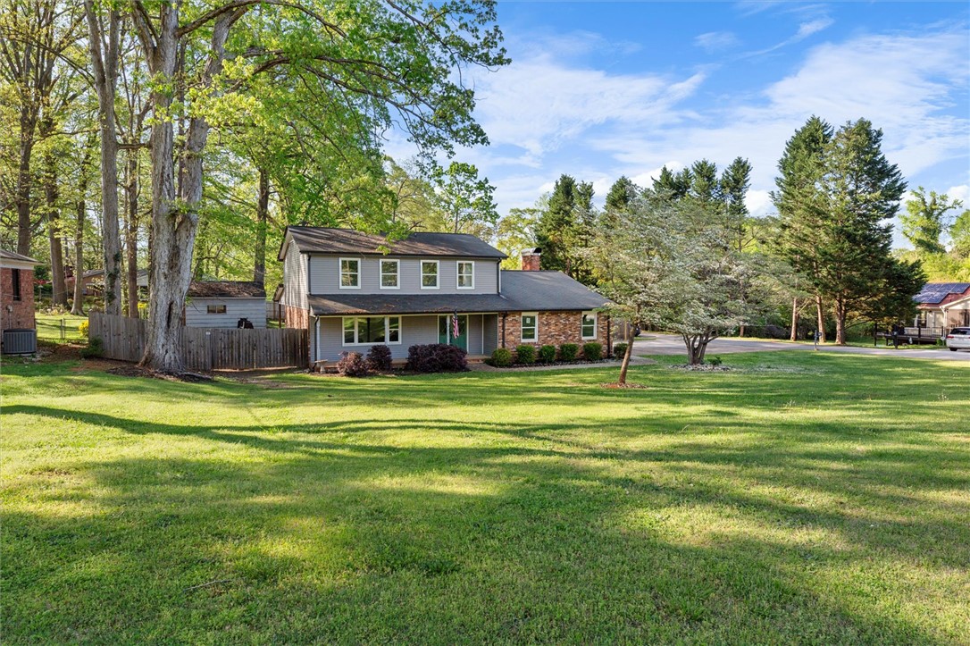 333 Fairlane Drive, Spartanburg, South Carolina image 4