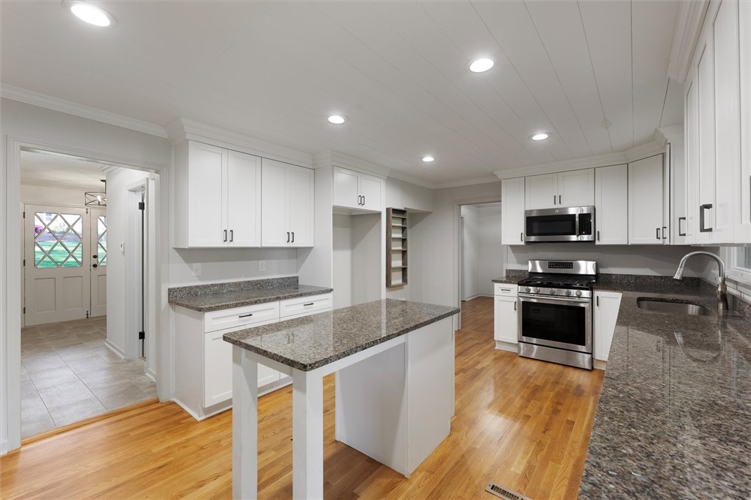 333 Fairlane Drive, Spartanburg, South Carolina image 12