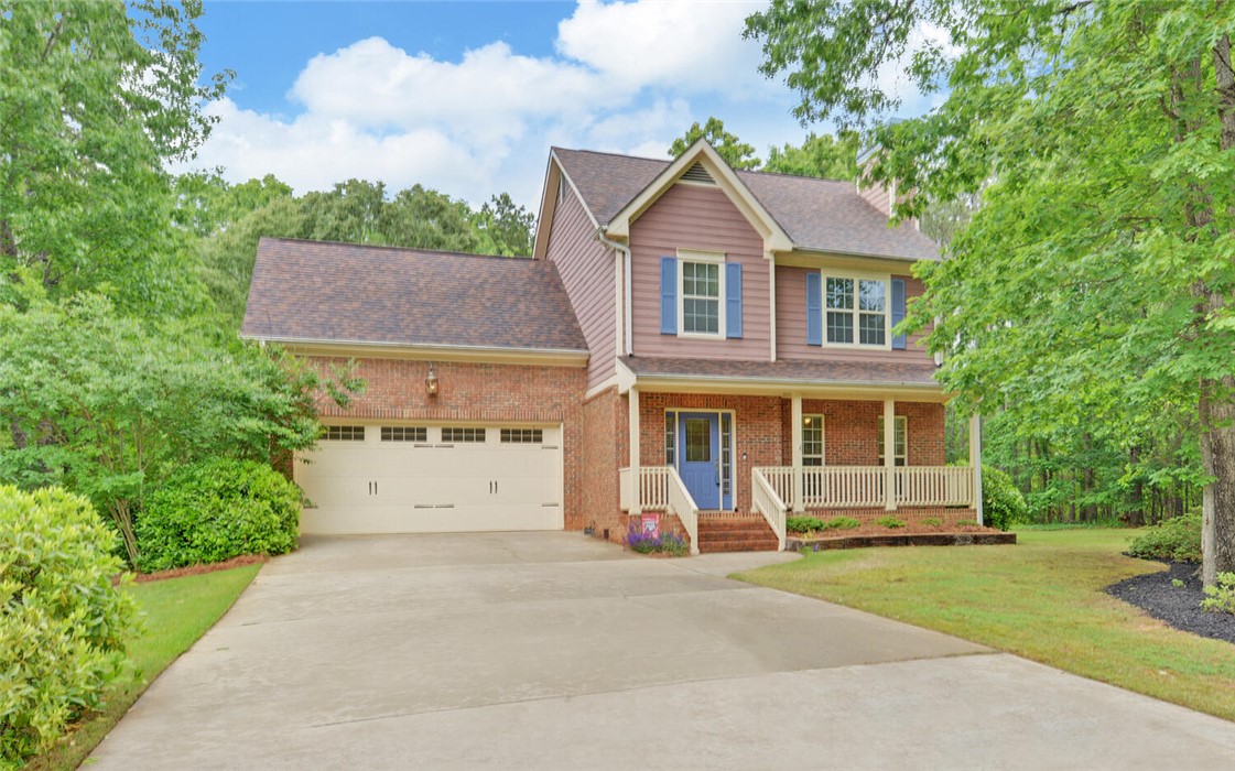 36 Queen Circle, Hartwell, Georgia image 1
