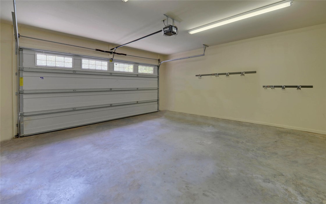 36 Queen Circle, Hartwell, Georgia image 17