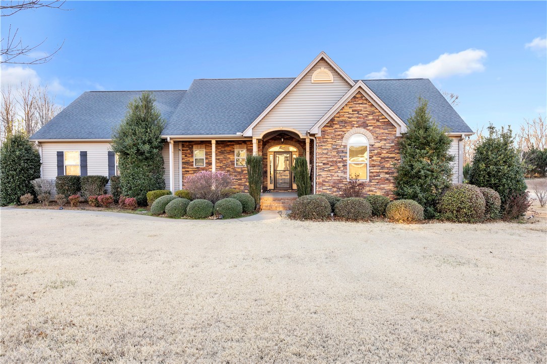 4 Forest Glenn Court, Pelzer, South Carolina image 1