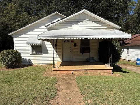Photo of 37 Market Street, Williamston, SC 29697 (MLS # 20296363)