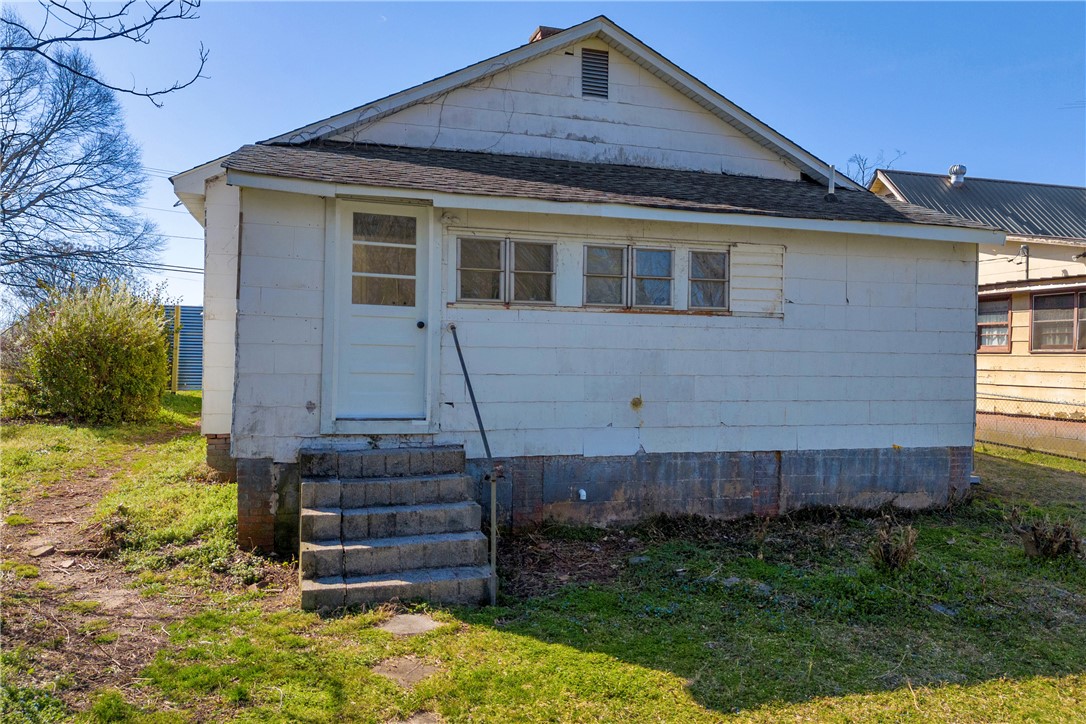 731 E Main Street, Seneca, South Carolina image 32