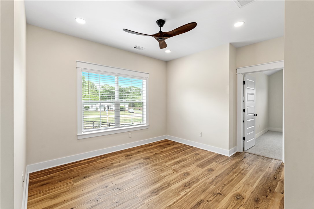 100 Benjamin Boulevard, Pendleton, South Carolina image 26