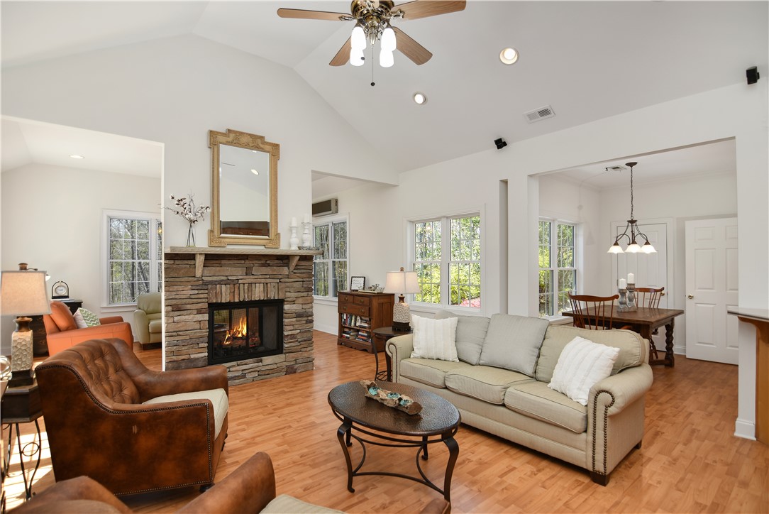16 Iron Clad Drive, Salem, South Carolina image 9