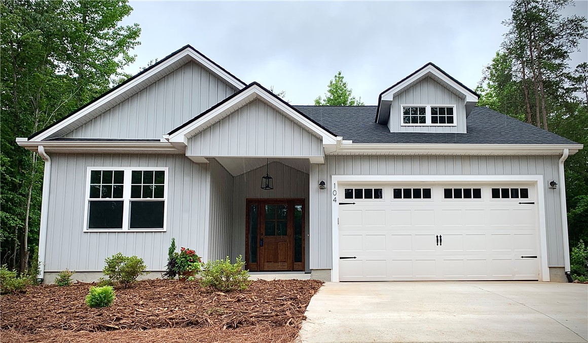 104 Player Lane, Westminster, South Carolina image 1