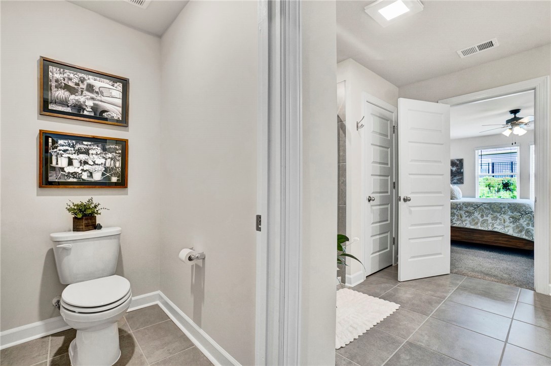 Gray Court, South Carolina 29645, United States, 4 Bedrooms Bedrooms, ,3 BathroomsBathrooms,Residential,Active,208100