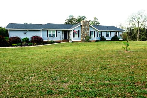 Photo of 404 Airy Springs Road, Easley, SC 29642 (MLS # 20300004)