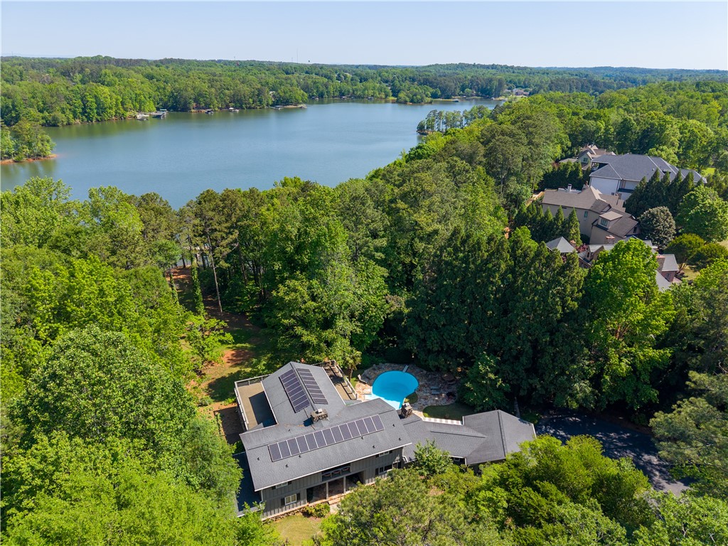 212 Middleton Shores Drive, Anderson, South Carolina image 3