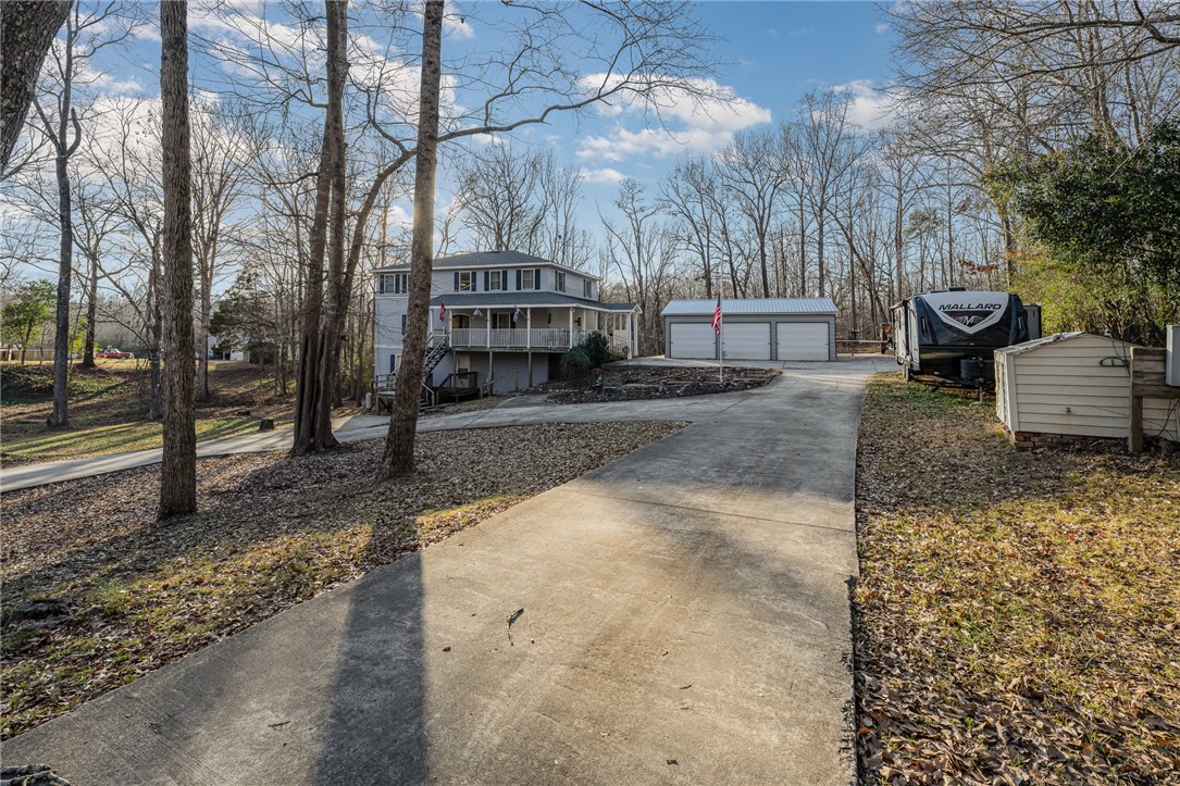 220 Wildwood Farms Road, Gray Court, South Carolina image 1
