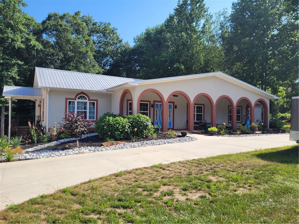 602 Walter Scott Lane, West Union, South Carolina image 1