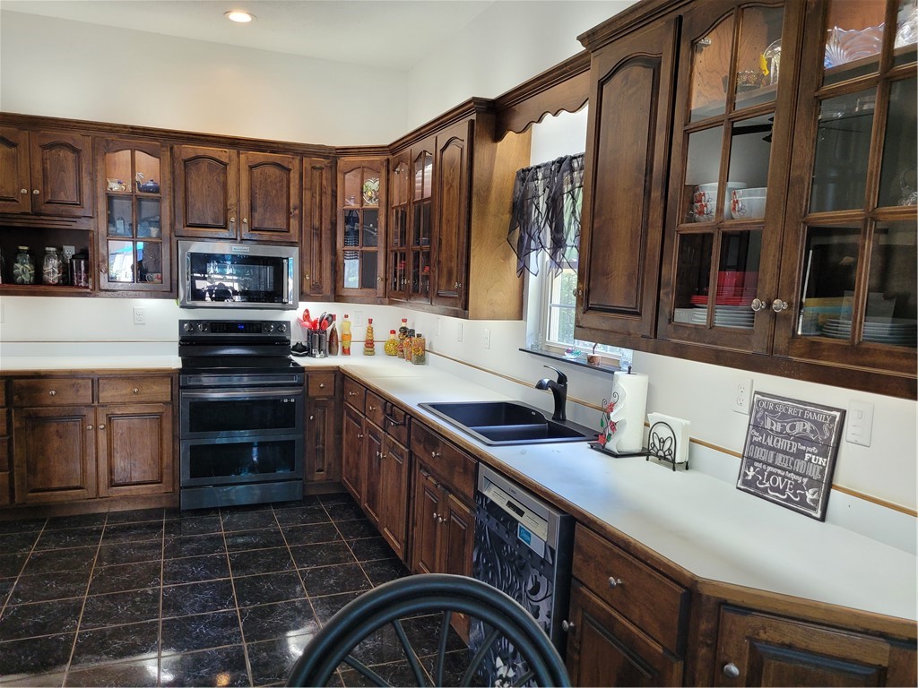 602 Walter Scott Lane, West Union, South Carolina image 10
