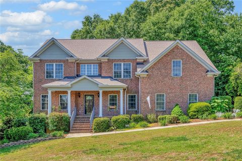 Photo of 406 Hopewell Ridge, Anderson, SC 29621 (MLS # 20300958)