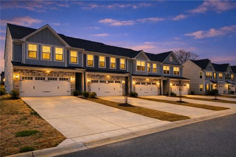 Townhouse For Sale - 407 Camarillo Lane<br/> Anderson, SC 29621