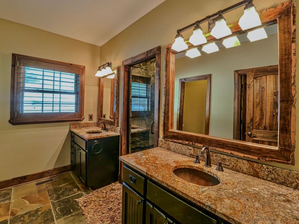 582 Rock Creek Bay Drive, Fair Play, South Carolina image 15
