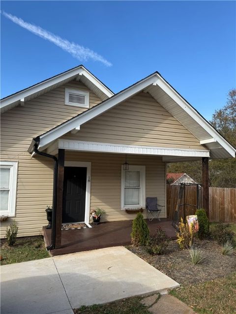 Photo of 18 Clemson Street, Liberty, SC 29657 (MLS # 20294730)