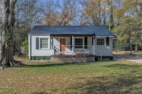 Photo of 412 Woodland Circle, Belton, SC 29627 (MLS # 20294890)