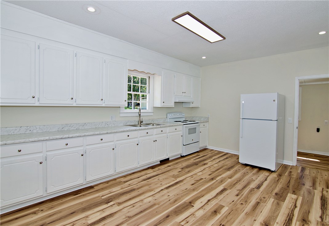 208 Aiken Street, Central, South Carolina image 11