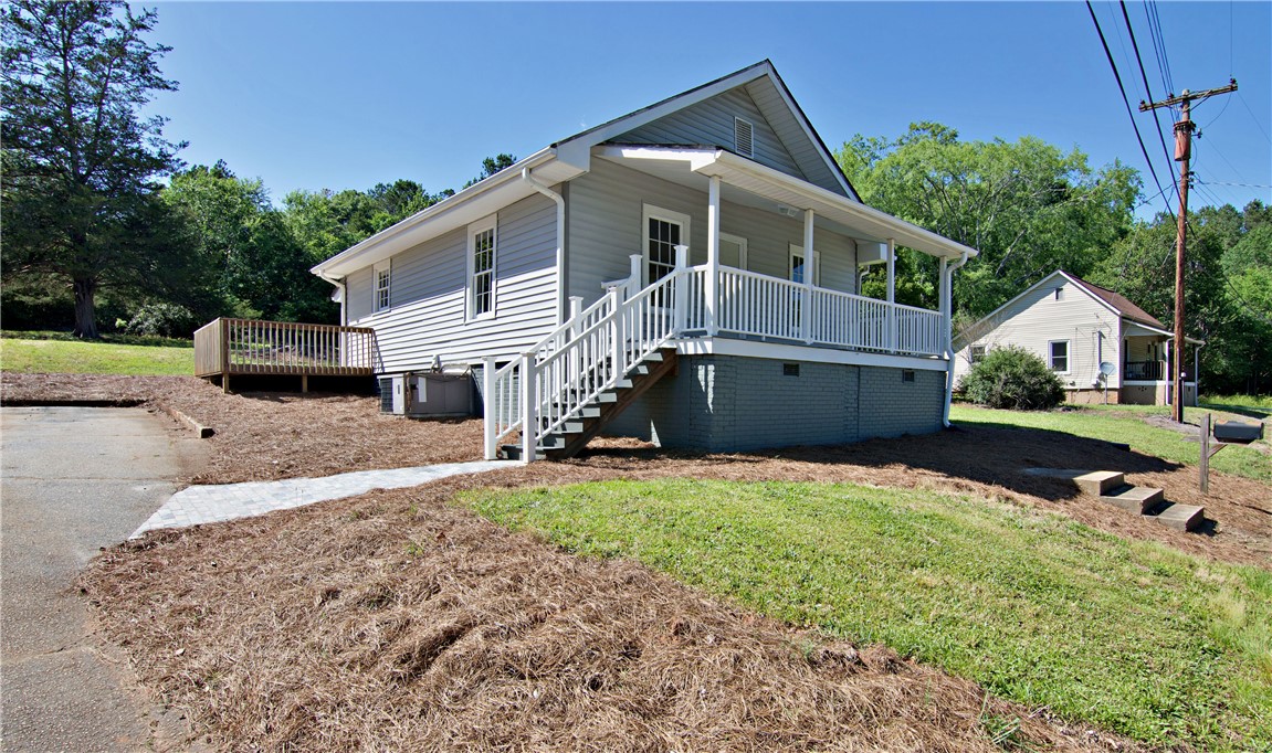 208 Aiken Street, Central, South Carolina image 2