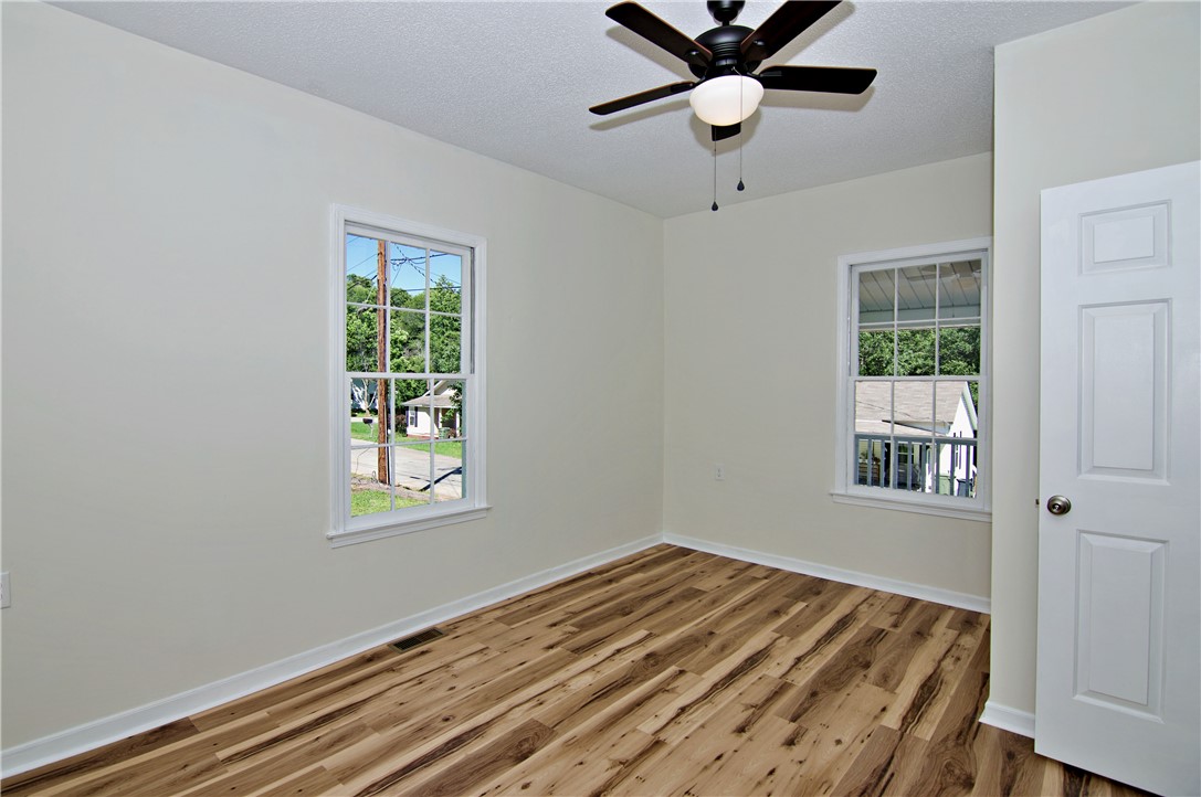 208 Aiken Street, Central, South Carolina image 24