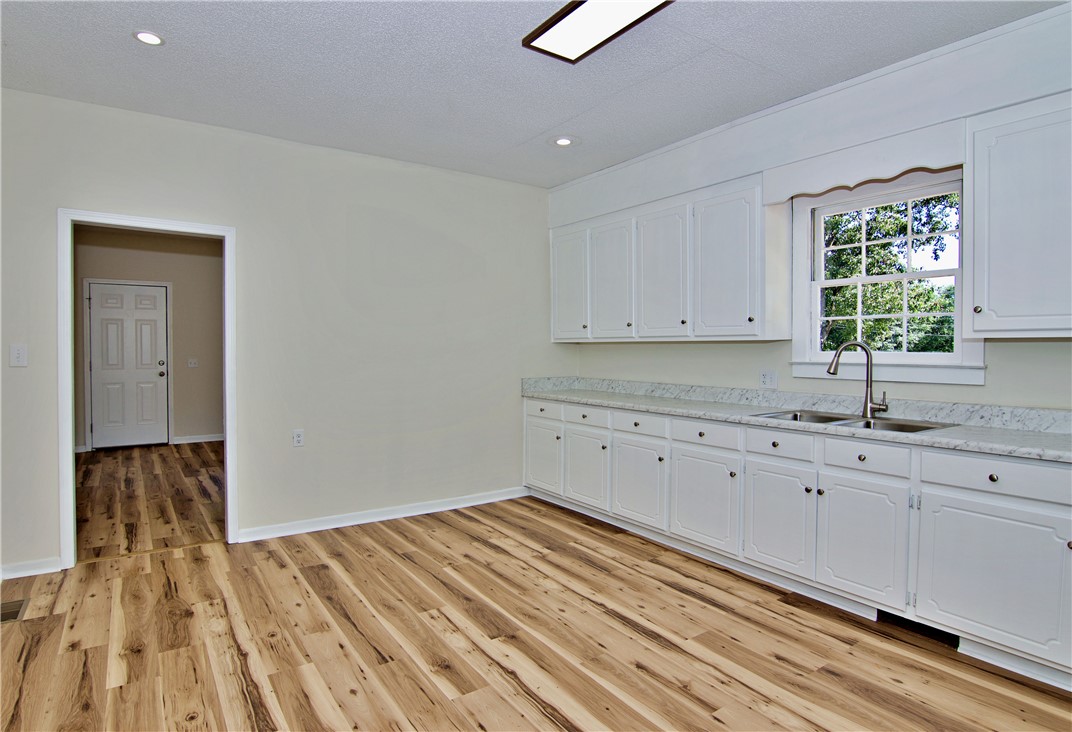 208 Aiken Street, Central, South Carolina image 13