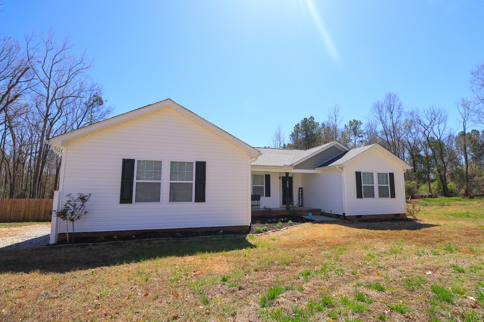 220 Monroe Bridge Road, Honea Path, South Carolina image 1