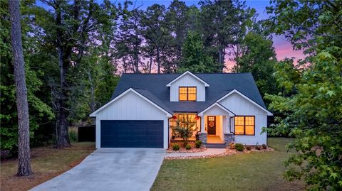 Photo of 110 Crepe Myrtle Lane, Anderson, SC 29625 (MLS # 20300898)