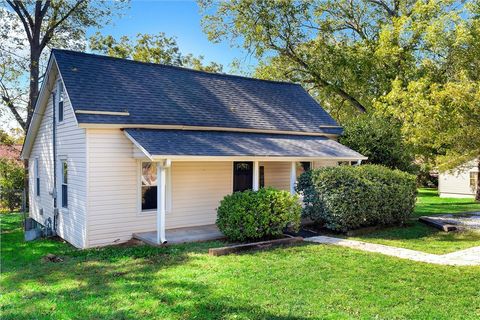 Photo of 202 Barton Street, Easley, SC 29640 (MLS # 20293761)