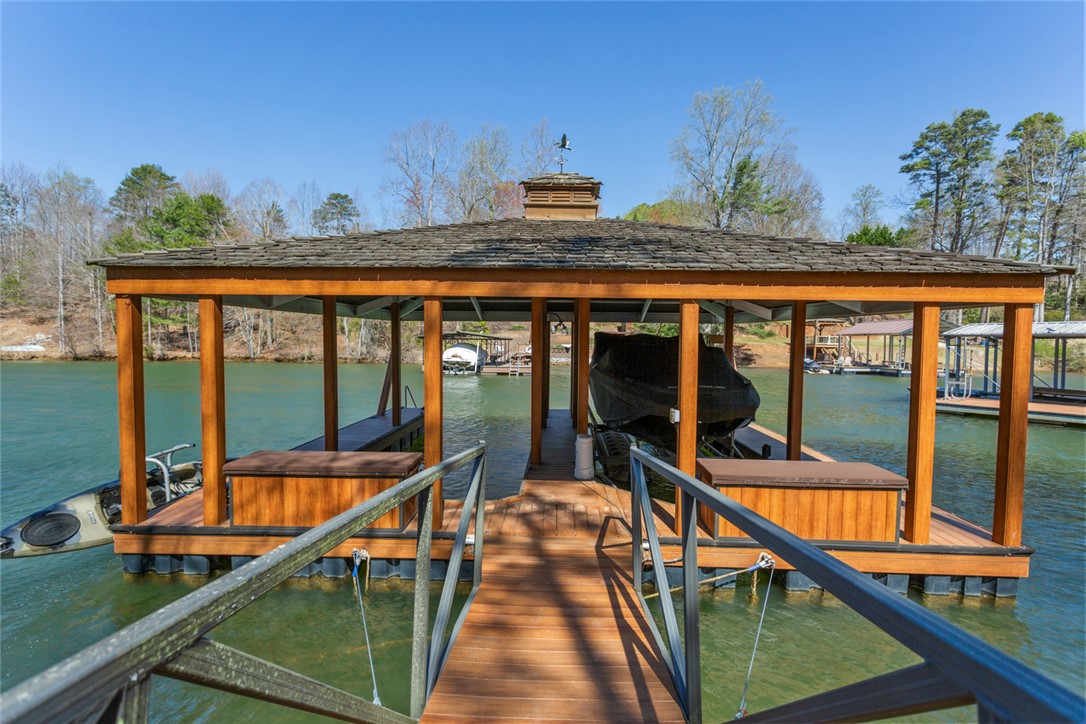 620 Crooked Trace Lane, Seneca, South Carolina image 3
