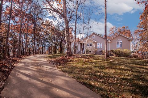 Photo of 310 Raven Cliff Drive, Cleveland, SC 29635 (MLS # 20294912)