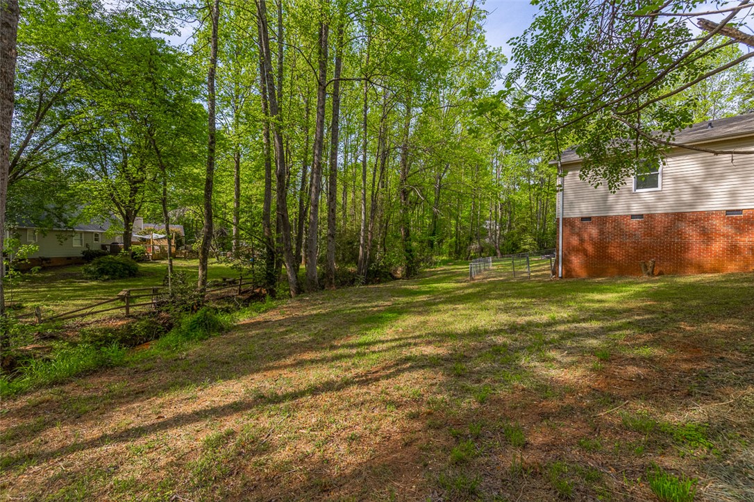 1012 Kens Place, Taylors, South Carolina image 27