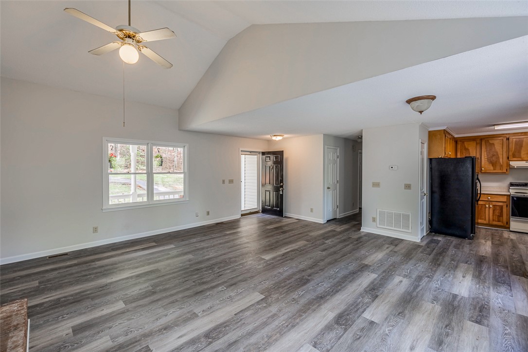 1012 Kens Place, Taylors, South Carolina image 9
