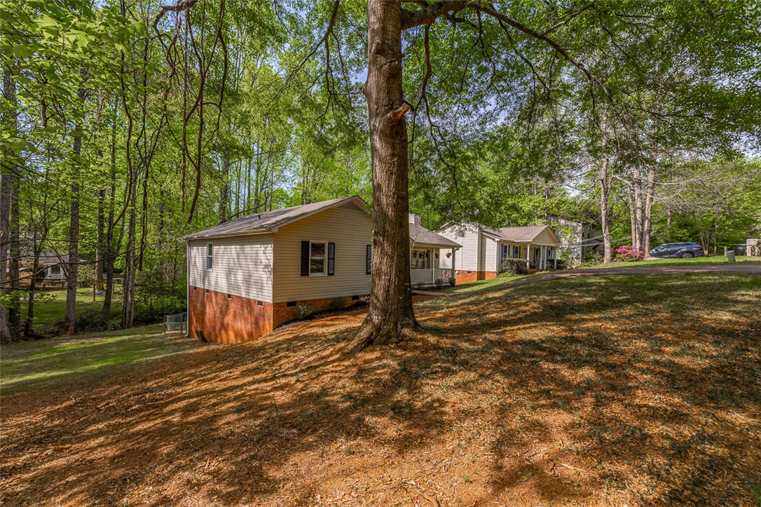 1012 Kens Place, Taylors, South Carolina image 5