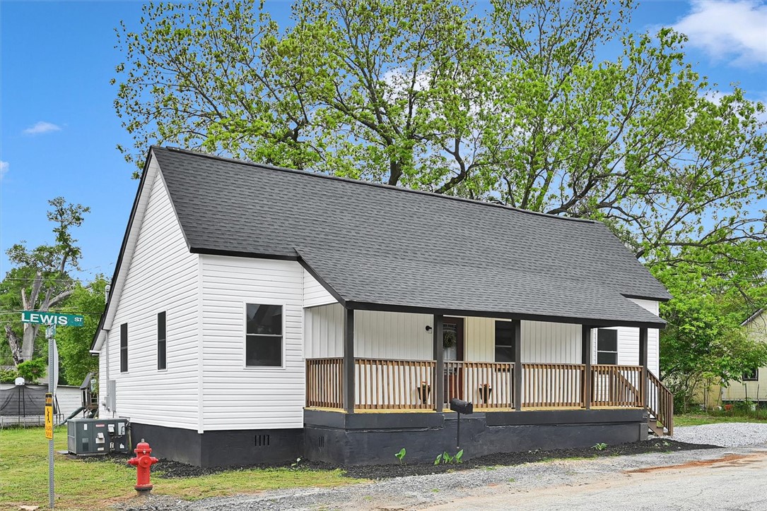 203 Lewis Street, Belton, South Carolina image 2