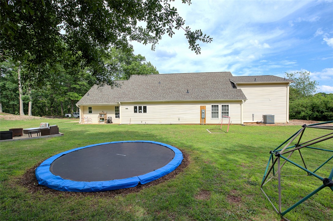 244 Hewitt Road, Fountain Inn, South Carolina image 36
