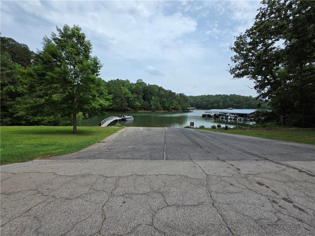 116 Oconee Avenue, Westminster, South Carolina image 3