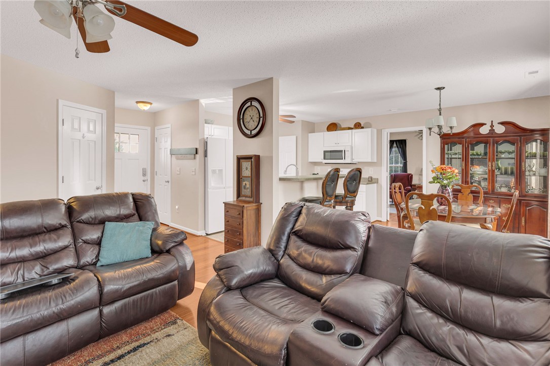 Liberty, South Carolina 29657, United States, 3 Bedrooms Bedrooms, ,2 BathroomsBathrooms,Residential,Active,233307