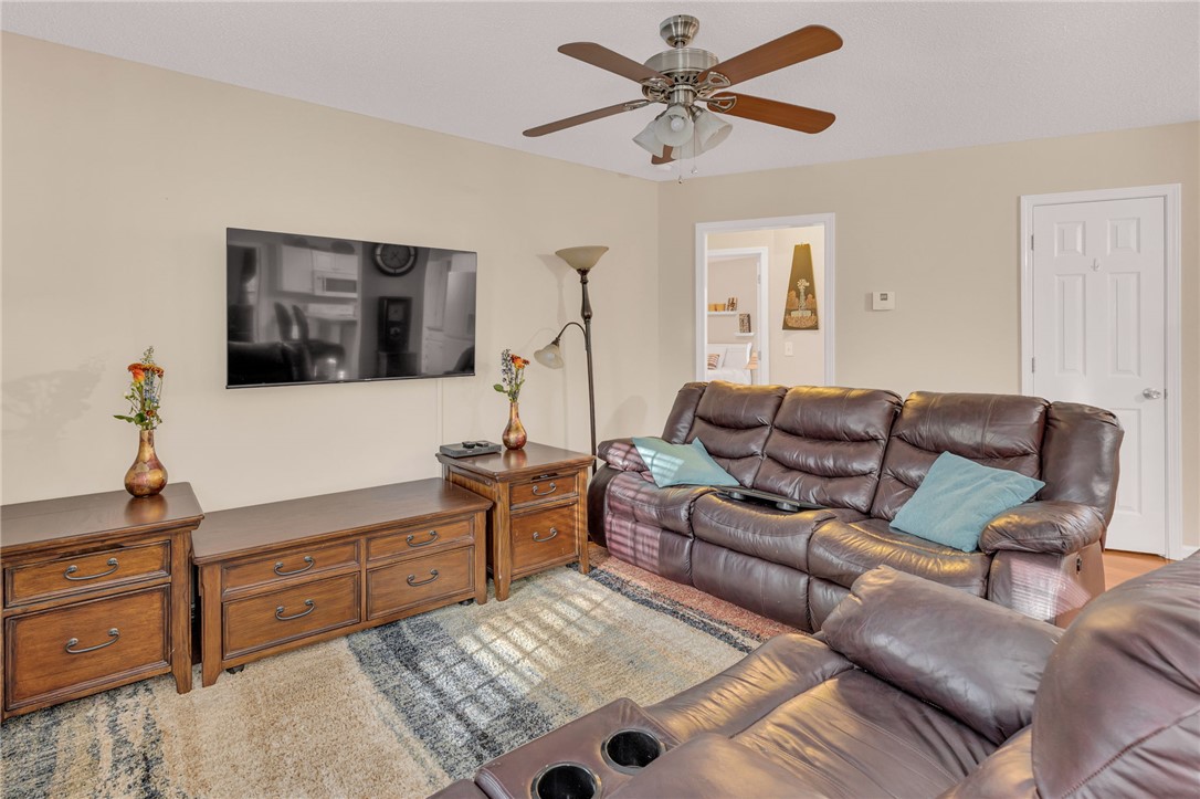 Liberty, South Carolina 29657, United States, 3 Bedrooms Bedrooms, ,2 BathroomsBathrooms,Residential,Active,233307