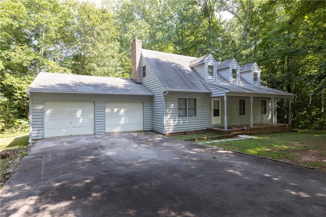 124 S Spring Street, Central, South Carolina image 1