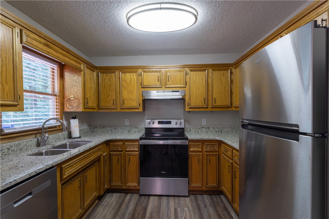 124 S Spring Street, Central, South Carolina image 9