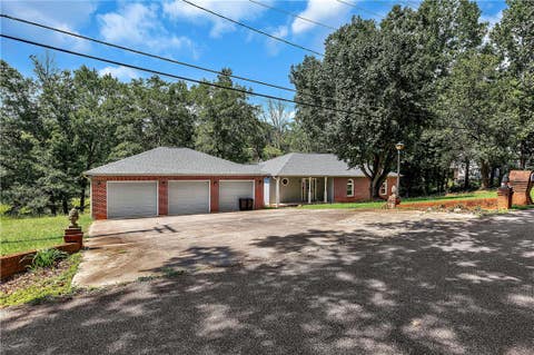 Photo of 118 Old Saluda Dam Road, Greenville, SC 29611 (MLS # 20304177)