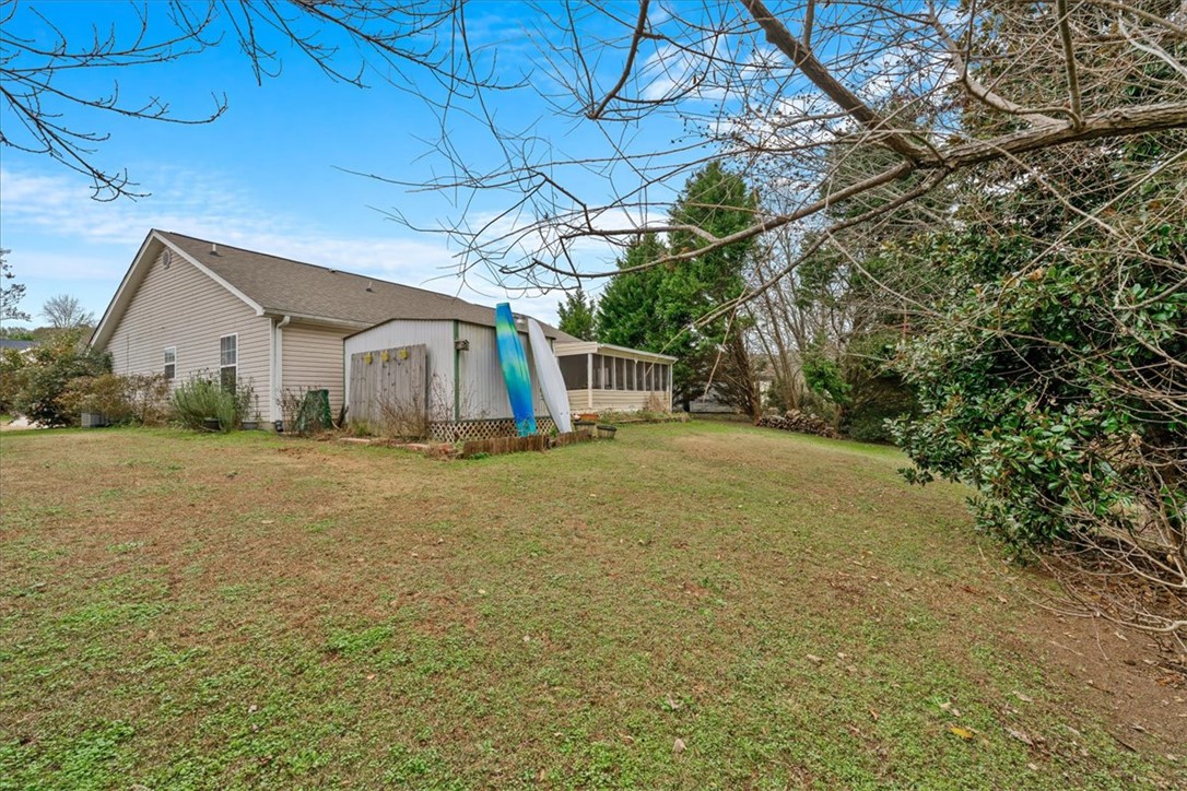 Anderson, South Carolina 29625, United States, 3 Bedrooms Bedrooms, ,2 BathroomsBathrooms,Residential,Active,250288