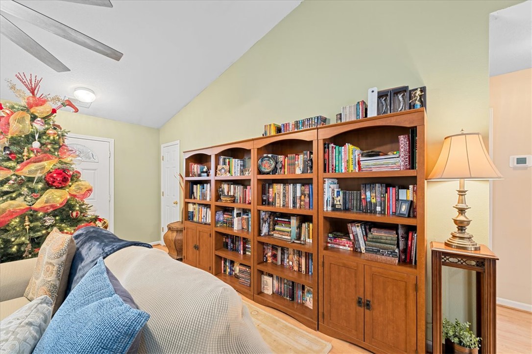 Anderson, South Carolina 29625, United States, 3 Bedrooms Bedrooms, ,2 BathroomsBathrooms,Residential,Active,250288