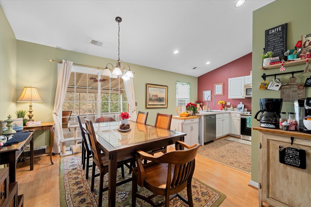 Anderson, South Carolina 29625, United States, 3 Bedrooms Bedrooms, ,2 BathroomsBathrooms,Residential,Active,250288