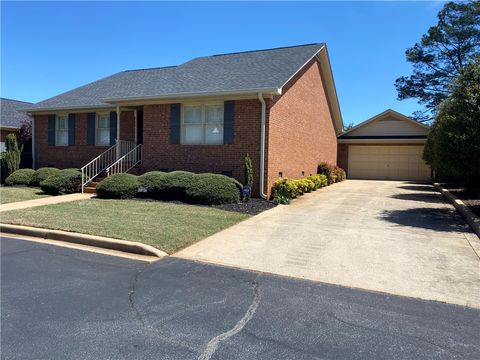 Photo of 2026 Cardinal Park Drive, Anderson, SC 29621 (MLS # 20299815)