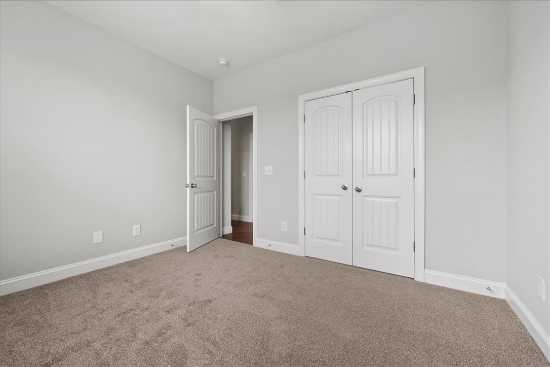 Anderson, South Carolina 29621, United States, 4 Bedrooms Bedrooms, ,3 BathroomsBathrooms,Residential,Active,250965