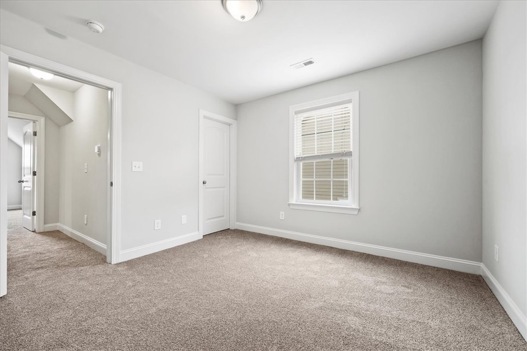 Anderson, South Carolina 29621, United States, 4 Bedrooms Bedrooms, ,3 BathroomsBathrooms,Residential,Active,250965