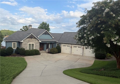 Photo of 357 Stardust Lane, Seneca, SC 29672 (MLS # 20306029)