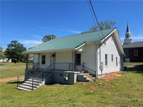 Photo of 22 Third Street, Pendleton, SC 29670 (MLS # 20300040)